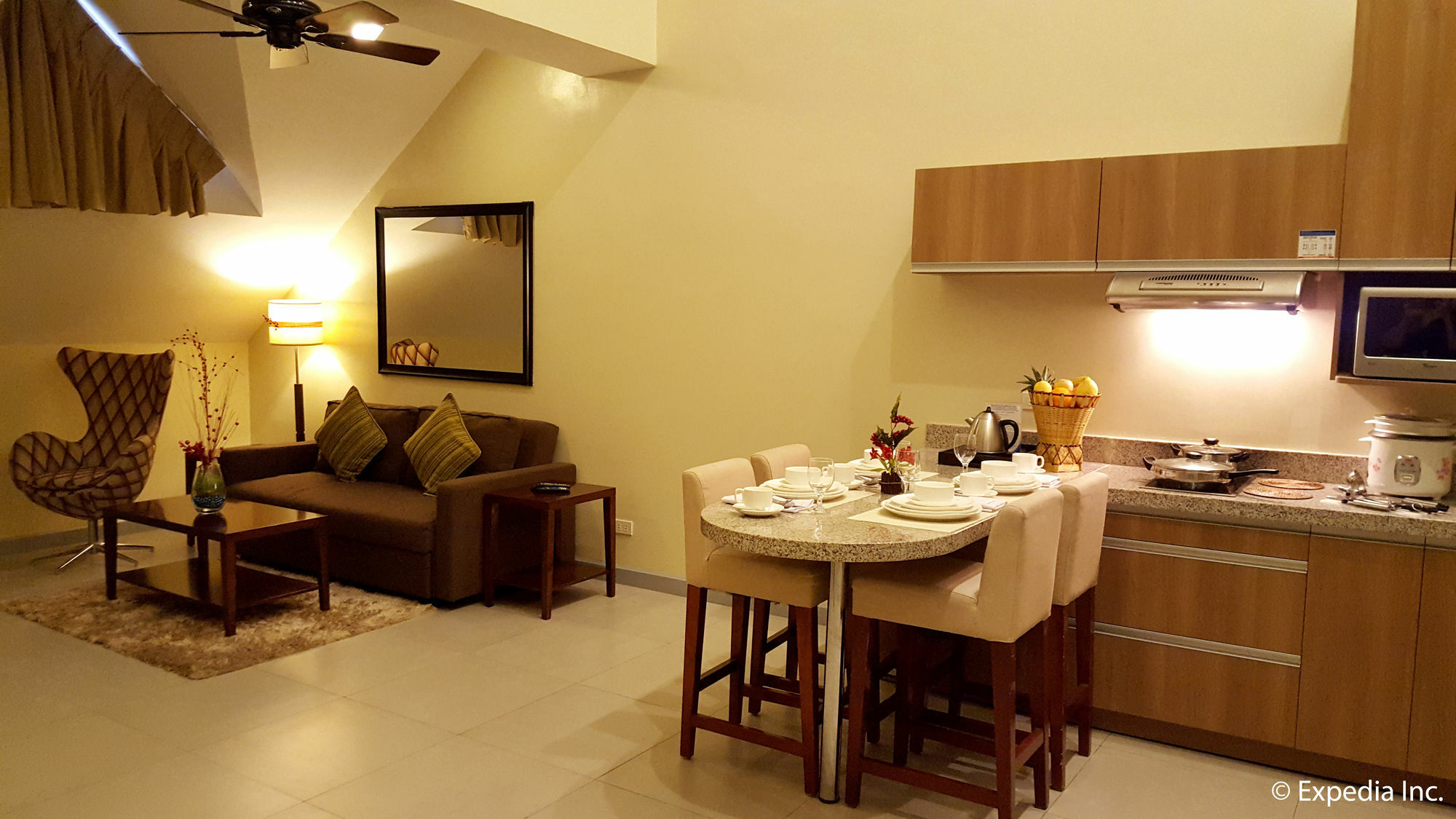 อาซาเลีย โฮเต็ลแอนด์เรสซิเดนซ์ บาเกียว Villa Baguio City ภายนอก รูปภาพ